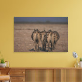 Burchell's Zebras Walking Leinwanddruck (Insitu (Wohnzimmer))