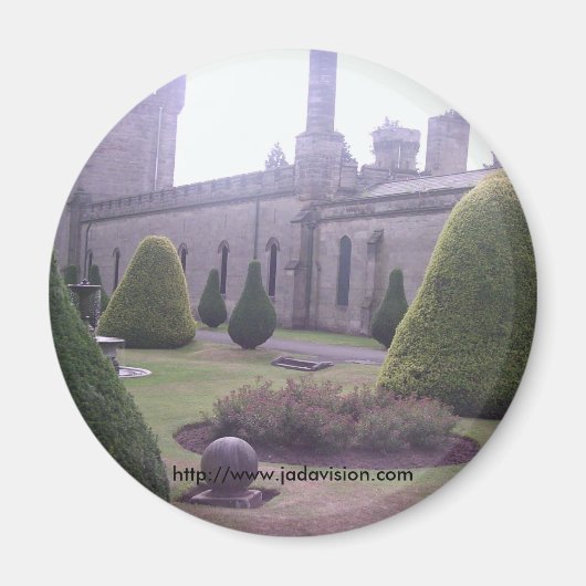 Burg Alton Towers Magnet (Vorne)