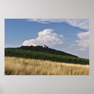 Burg auf einem Hügel Poster