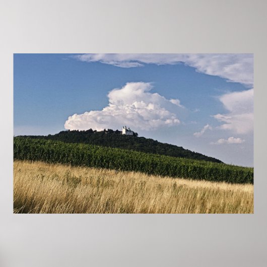 Burg auf einem Hügel Poster (Vorne)
