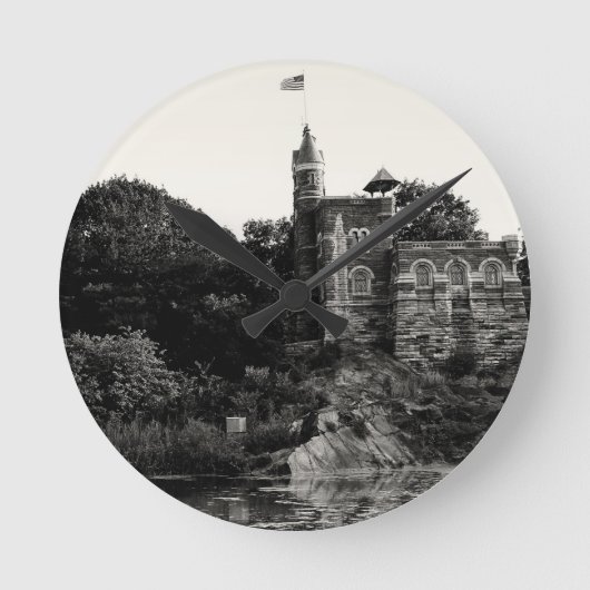 Burg Belvedere im Zentralpark, NYC Runde Wanduhr (Vorderseite)