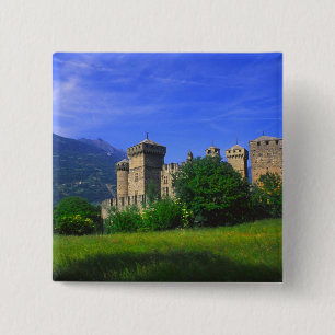 Burg Fenis bei den italienischen Alpen in Fenis, Button