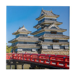 Burg Matsumoto und Brücke Fliese