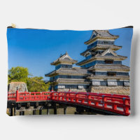 Burg Matsumoto und Brücke