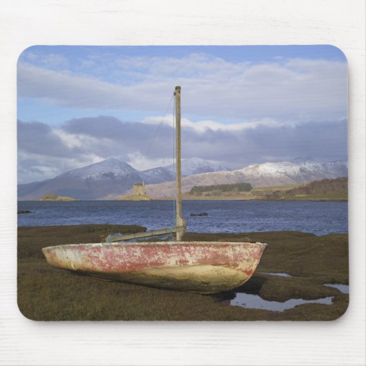 Burg Stalker mit Fischerboot im Schloss Mousepad (Vorne)