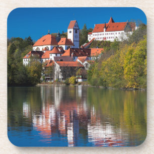 Burg und Abby am Fluss Getränkeuntersetzer