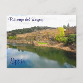 Burg Walls rund um ein kleines Dorf in Spanien Postkarte