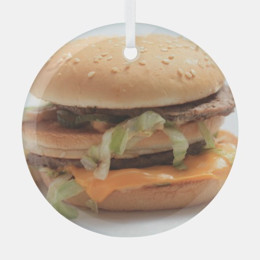 Burger Closeup Ornament Aus Glas (Vorderseite)