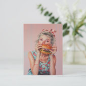 Burger Girl Postkarte (Stehend Vorderseite)