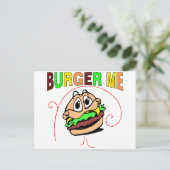Burger Me Postkarte (Stehend Vorderseite)
