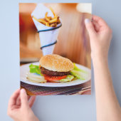 Burger und Pommes frites Flyer (Hand)