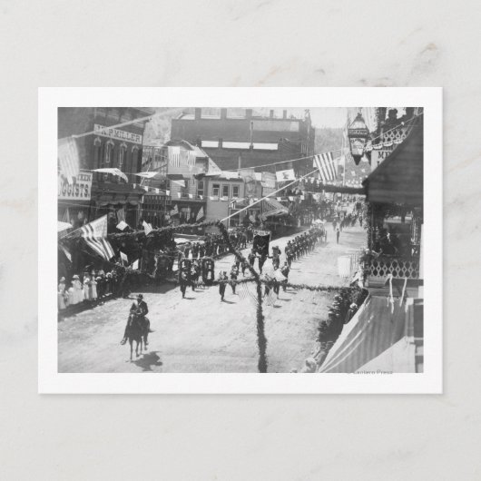 Bürger von Deadwood Celebrate Abschluss von 3 Postkarte (Vorderseite)