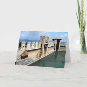 Burgmauern, Sirmione, Gardasee, Italien Feiertagskarte