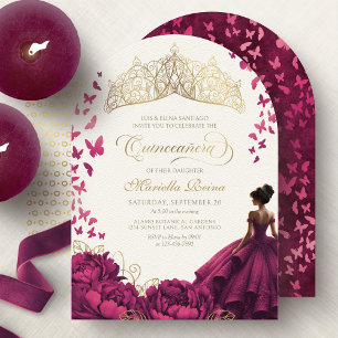 Burgund Blume kleiden Prinzessin Quinceanera Einladung
