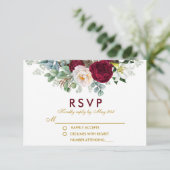 Burgund Blumengrün Gold Wedding RSVP Karte (Stehend Vorderseite)