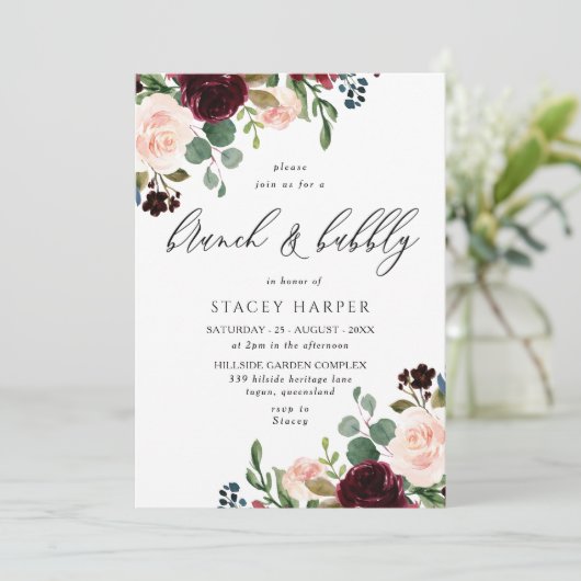 Burgund & Blush Brautparty Brunch & Bubbly Einladung (Stehend Vorderseite)