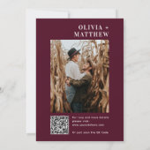 Burgund einfache minimalistische Hochzeit + QR Det Einladung (Rückseite)