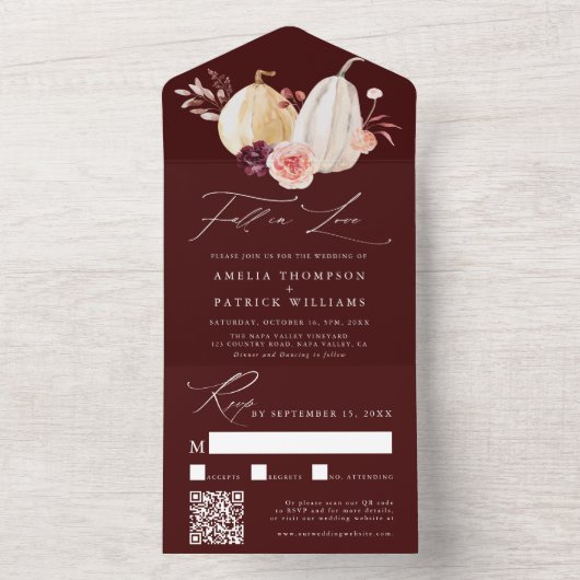 Burgund Fall in Liebe Pumpkin Herbsthochzeit All In One Einladung (Innen Boden)