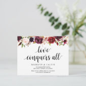 Burgund Florals, Liebe erobert alle, aufgeschoben Postkarte (Stehend Vorderseite)