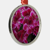 Burgund Geranium Ornament Aus Metall (Rechts)