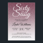 Burgund Glitzer Ombre 60 und Sassy 60. Geburtstag Einladung<br><div class="desc">Mit diesem modernen 60. Geburtstagsdesign auf bordeauxroter Glitzer-Omelage, einem schicken 60. Geburtstagsgeschenk, das Sie einfach personalisieren und für Ihre 60. Geburtstagsfeier aussenden können. Die Worte sechzig und sassy sind Set mit modernen Skripten. Wenn Sie Hilfe oder passende Produkte benötigen, kontaktieren Sie uns bitte über unseren Shop. Wir helfen Ihnen gerne,...</div>