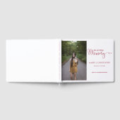 Burgund Kalligrafie-Skript in Love Memory Foto Gästebuch (Voll)