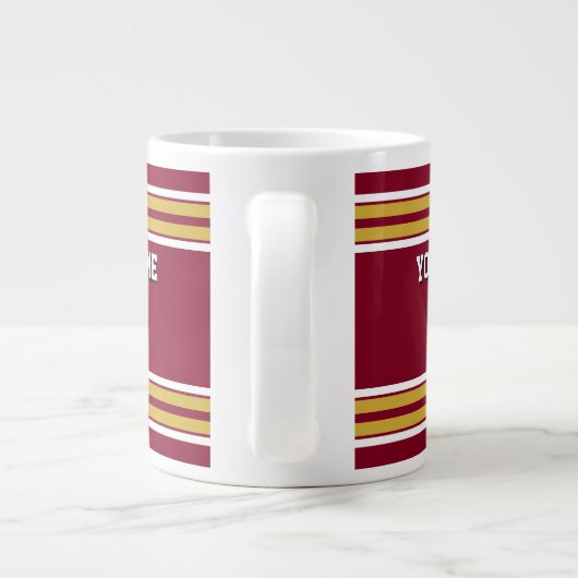 Burgund mit Gold White Stripes Team Jersey Jumbo-Tasse (Rückseite)