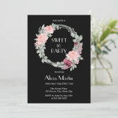 Burgund Pink Rose Elegant Flora Sweet 16 Geburtsta Einladung (Stehend Vorderseite)