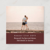 Burgund QR SCANNING CODE Wedding Website FOTO No Quadratische Visitenkarte (Rückseite)