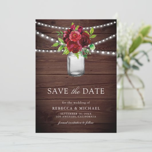 Burgund Red Floral Wood QR Code Hochzeitsstift Fot Save The Date (Stehend Vorderseite)