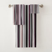 Burgund, Rosa und Grau Abstrakte Streifen Badhandtuch Set (Insitu)