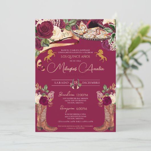Burgund Rose Extravagant Mariachi Charro Quinceane Einladung (Stehend Vorderseite)