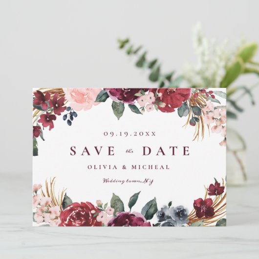 Burgund rustikal boho blühend Save the Date (Stehend Vorderseite)