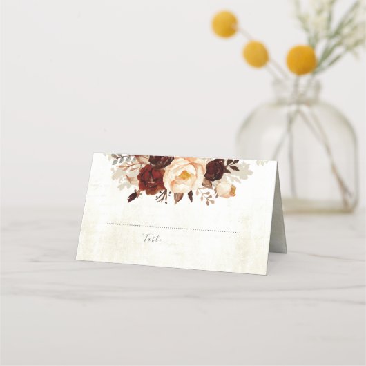 Burgund Rustikale Blume Hochzeit Platzkarte (Vorderseite)