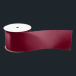 Burgund Satinband<br><div class="desc">Burgund ist eine tiefe,  reiche Farbe,  die dunkles Rot mit Untertönen von Lila und manchmal Braun mischt. Sie wird oft als raffiniert,  luxuriös und warm beschrieben,  ähnlich der Farbe des Rotweins aus der Region Burgund in Frankreich.</div>