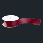 Burgund Satinband<br><div class="desc">Burgund ist eine tiefe,  reiche Farbe,  die dunkles Rot mit Untertönen von Lila und manchmal Braun verbindet. Sie wird oft als raffiniert,  luxuriös und warm beschrieben,  ähnlich der Farbe von Rotwein aus der Region Burgund in Frankreich.</div>