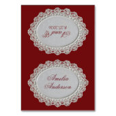 Burgund-Schmuckdeckchen-Hochzeitsplatzkarten im St Tischnummer (Vorderseite)