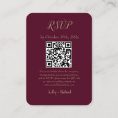 Burgund Small Vertical Wedding RSVP QR Code Begleitkarte (Vorderseite)