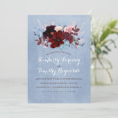 Burgund und Dusty Blue Floral Elegante Hochzeit Einladung (Stehend Vorderseite)
