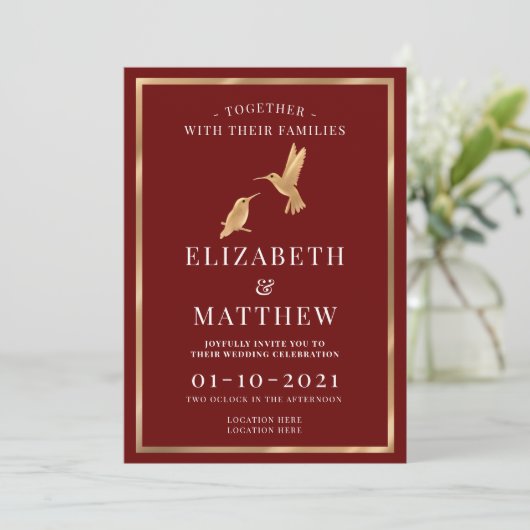Burgund und Gold mit Humming Vögeln Einladung (Stehend Vorderseite)