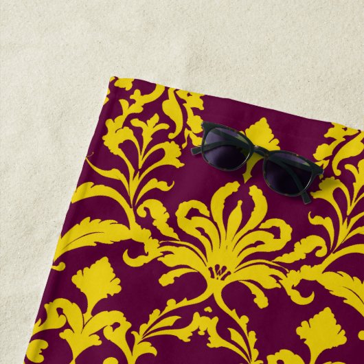 Burgund und Gold Royal Damask Strandtuch (Beispiel)