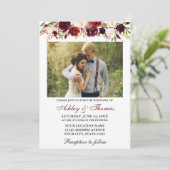 Burgund Watercolor Foto Hochzeit Einladung (Stehend Vorderseite)