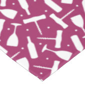 Burgund Weingläser und Flaschen Gemustert Tischdecke (Schrägansicht)
