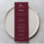 Burgund White Silhouette Mountain Dinner Menükarte<br><div class="desc">Diese bordeauxfarbene Silhouette-Dinner-Karte eignet sich perfekt für eine rustikale Hochzeit. Das Design zeichnet sich durch handbemalte klare Berge aus. Dieses Menü kann für Hochzeitsempfang,  Probe Dinner,  Brautparty oder jede Veranstaltung verwendet werden.</div>