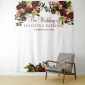 Burgunder blumengeschmückter Hochzeitsstand im Fot Wandteppich (Beispiel)