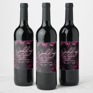 Burgunder-Blumenhochzeitsdesign mit reichlich Wein Weinetikett