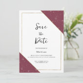 Burgunder goldener funkelnder Glitzer Save the Dat Einladung (Stehend Vorderseite)