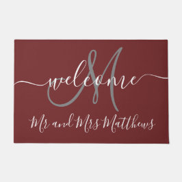 Burgunder-Herr und Frau Monogram Script Wedding Fußmatte