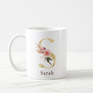 Burgunder Name und rosa florales Monogramm Buchsta Kaffeetasse