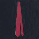 Burgunder Roter Bräutigand und Trauzeugen Initials<br><div class="desc">Burgund Rote Krawatte für den Bräutigam und seine Trauzeugen, um verschiedene Hochzeitssuiten zu passen. Versteckt auf der Rückseite können Sie leicht die Initialen personalisieren, sodass es nicht verpassen, wer die Krawatte gehört wem! Die Farbe und der Schriftart der Initialen und auch die Krawatte können geändert werden, wenn Sie dies per...</div>